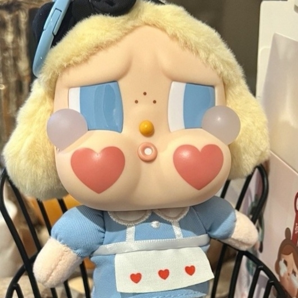 Shes Alice Crybaby